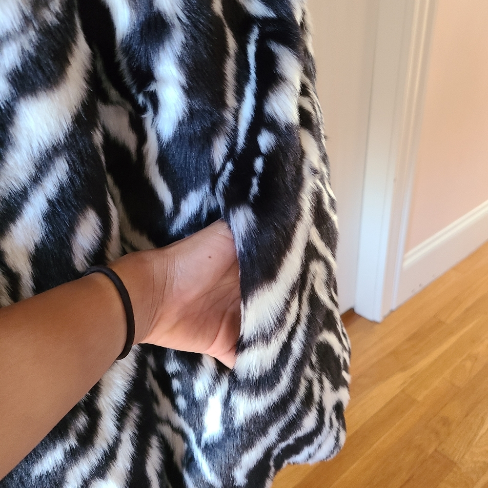 Sam Edelman Zebra Stripe Faux Fur Jacket - Picture 14 of 15